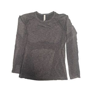 Athleta long sleeve top
